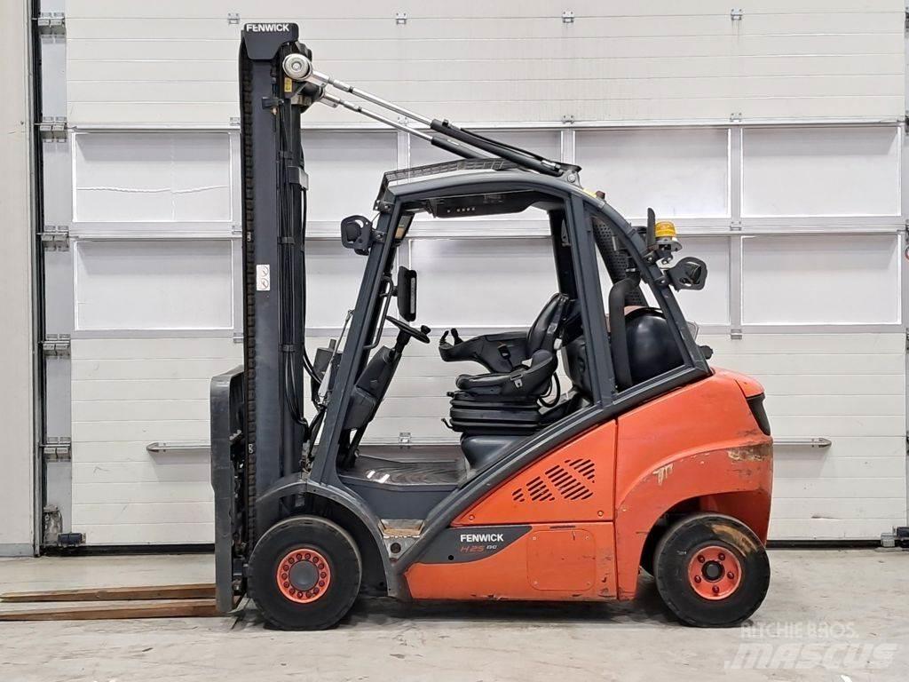 Linde H25T-02 LPG vozíky