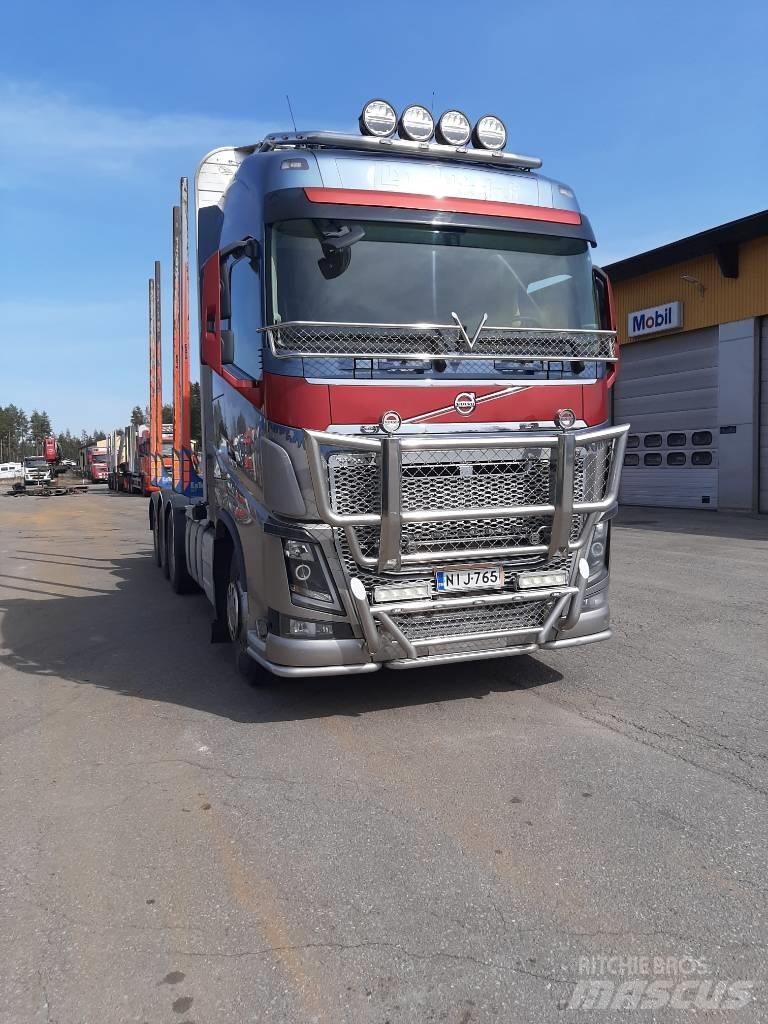 Volvo FH 16 Vozy na přepravu kmenů