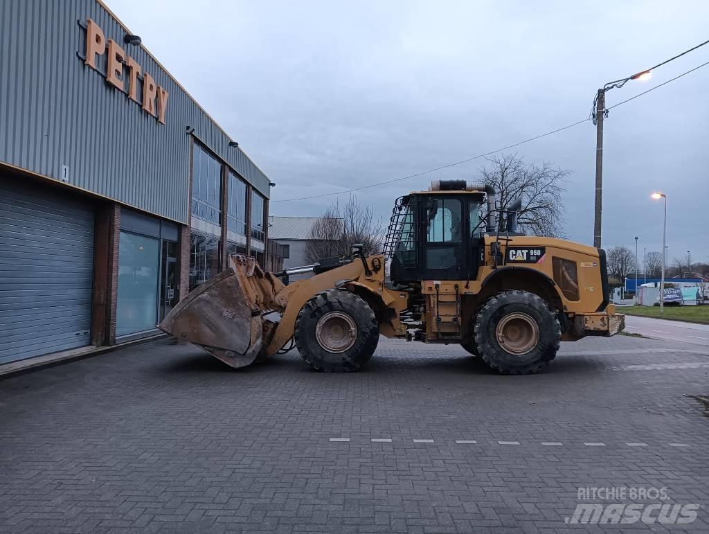 CAT 950GC Kolové nakladače