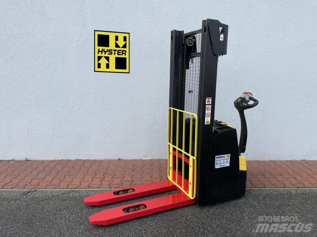 Hyster S 1.2 Ručně vedené vysokozdvižné vozíky