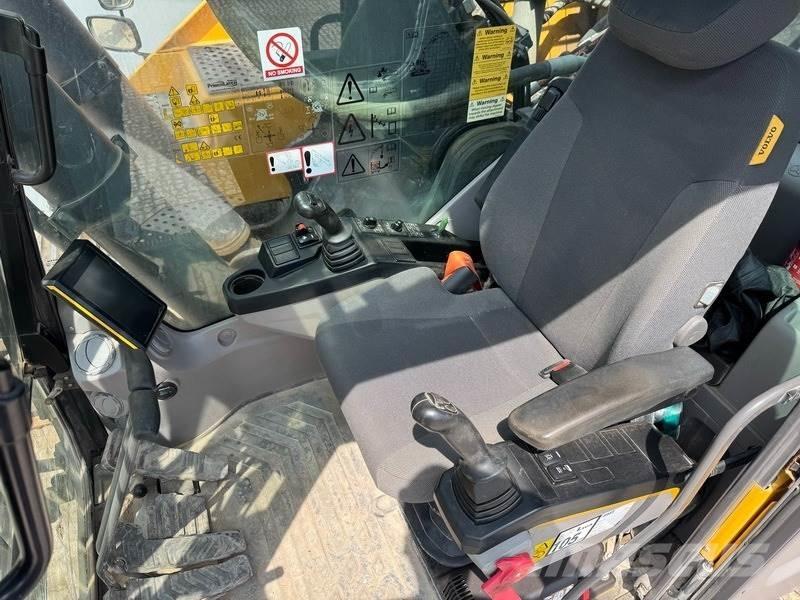 Volvo EC 380 EL Pásová rýpadla
