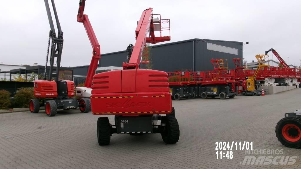 SkyJack SJ 45 T Teleskopické plošiny