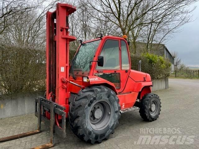 Manitou M 26.4 Terénní vysokozdvižné vozíky