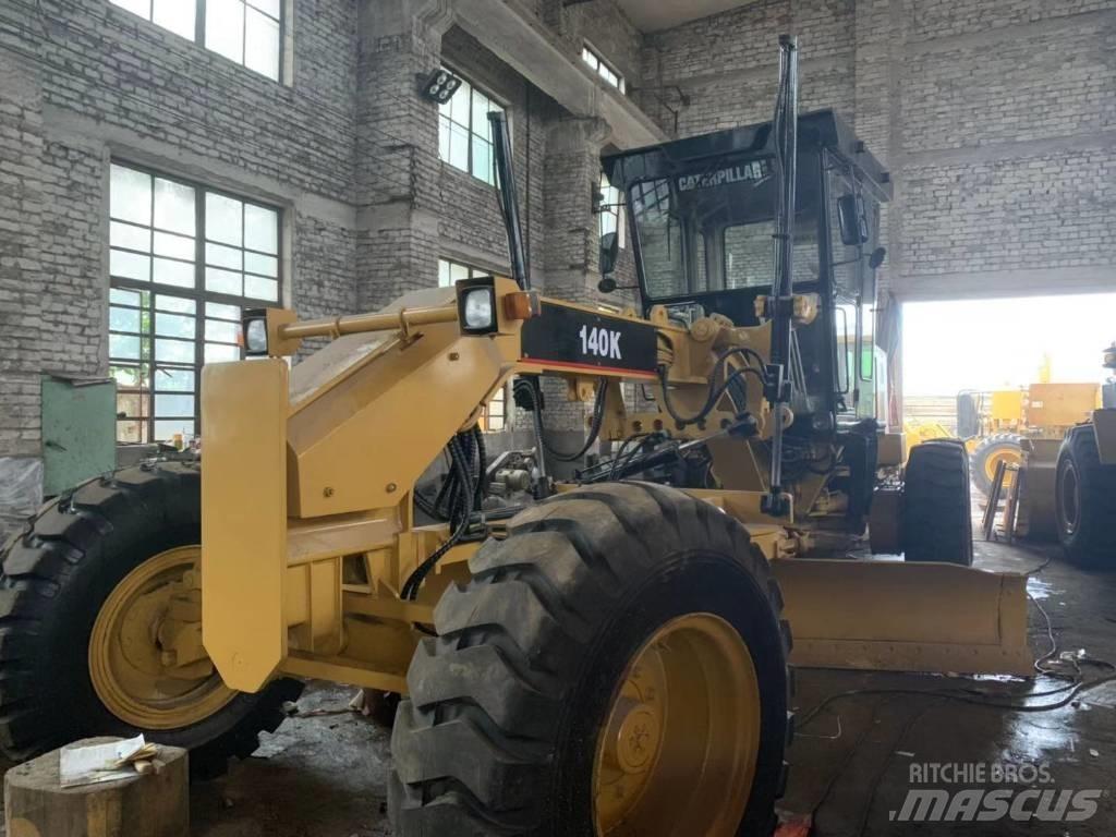 CAT 140 K Grejdry