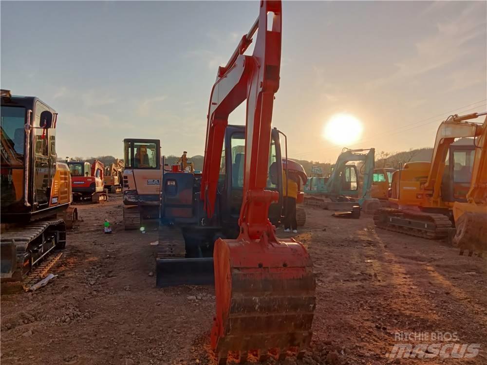 Hitachi ZX 60 Mini rýpadla < 7t