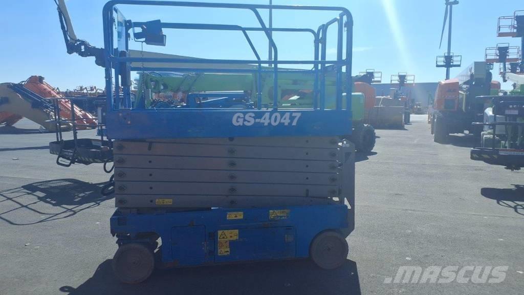 GENIE GS4047 Nůžková zvedací plošina