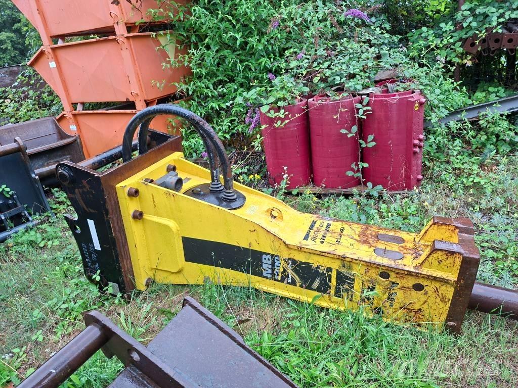 Epiroc MB1200 Bourací kladiva / Sbíječky