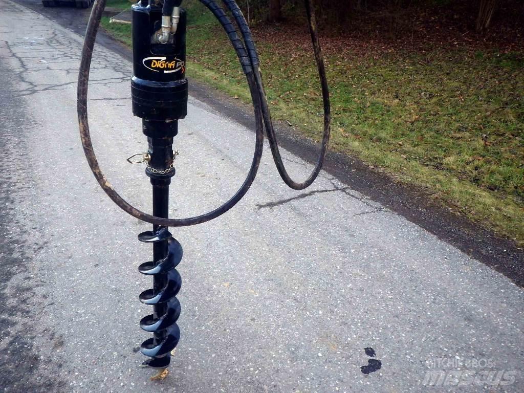 Digga Erdbohrer PD3 Vrtací stroje