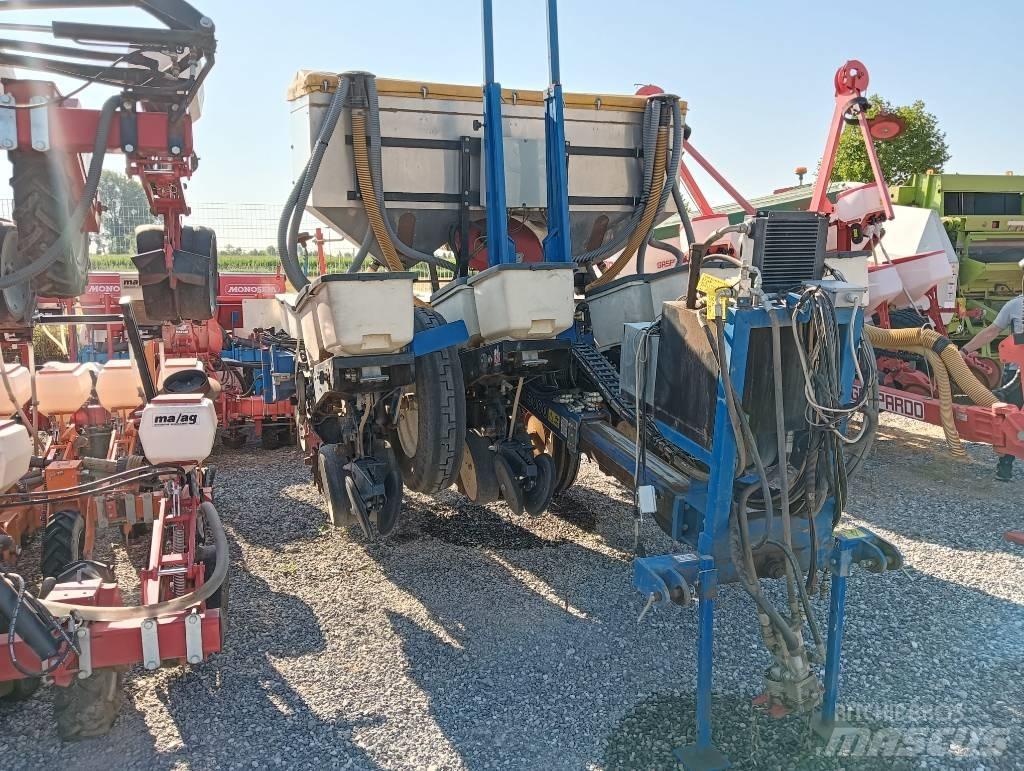 Kinze 3000 Sázecí stroje