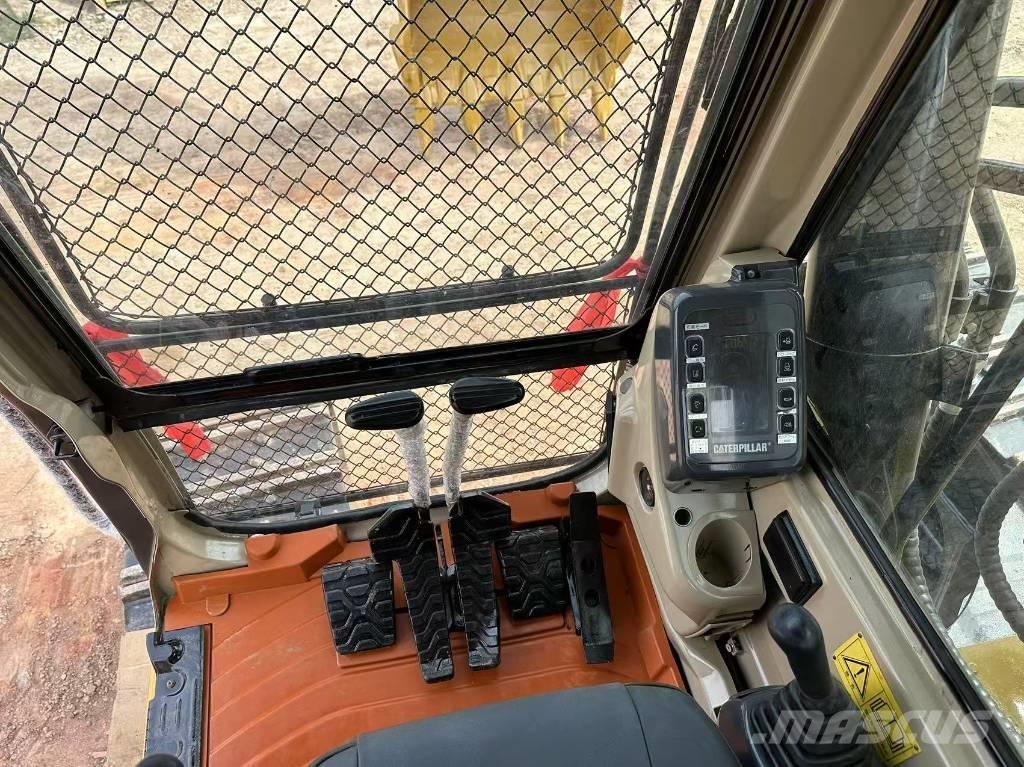 CAT 330 B Pásová rýpadla