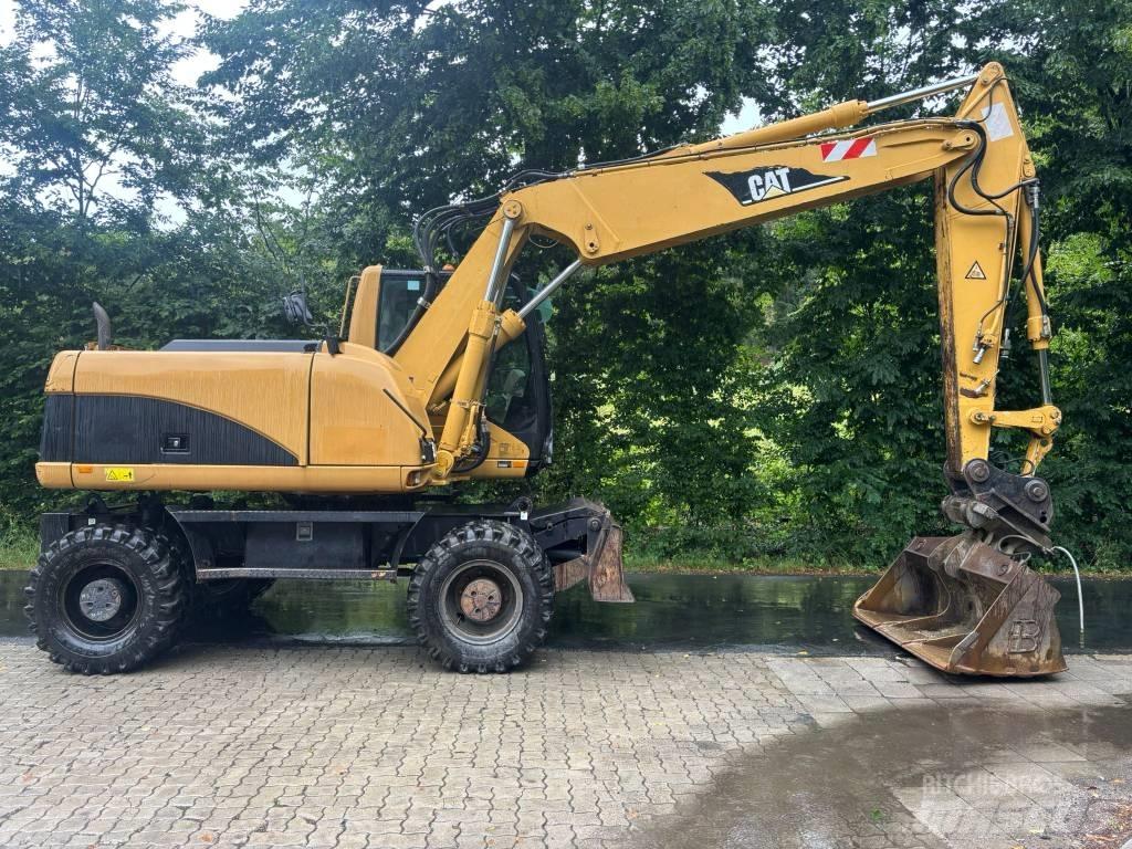 CAT M 316 C Kolová rýpadla