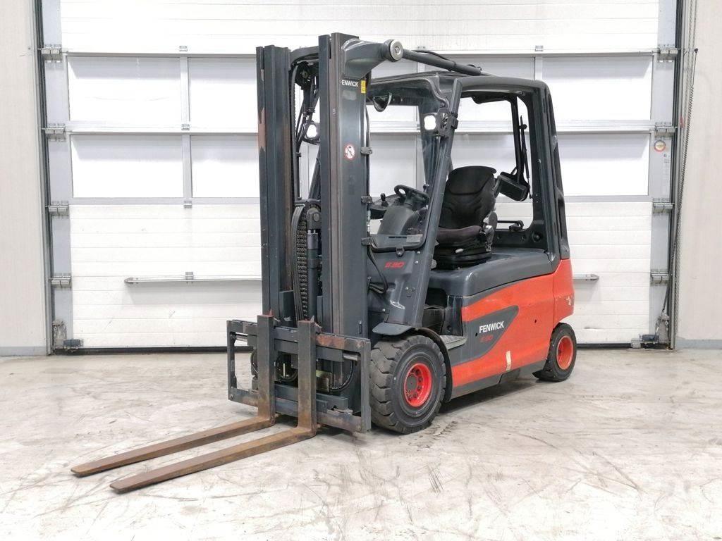 Linde E30L-01 Akumulátorové vozíky