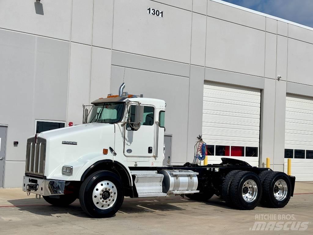 Kenworth T 800 Tahače