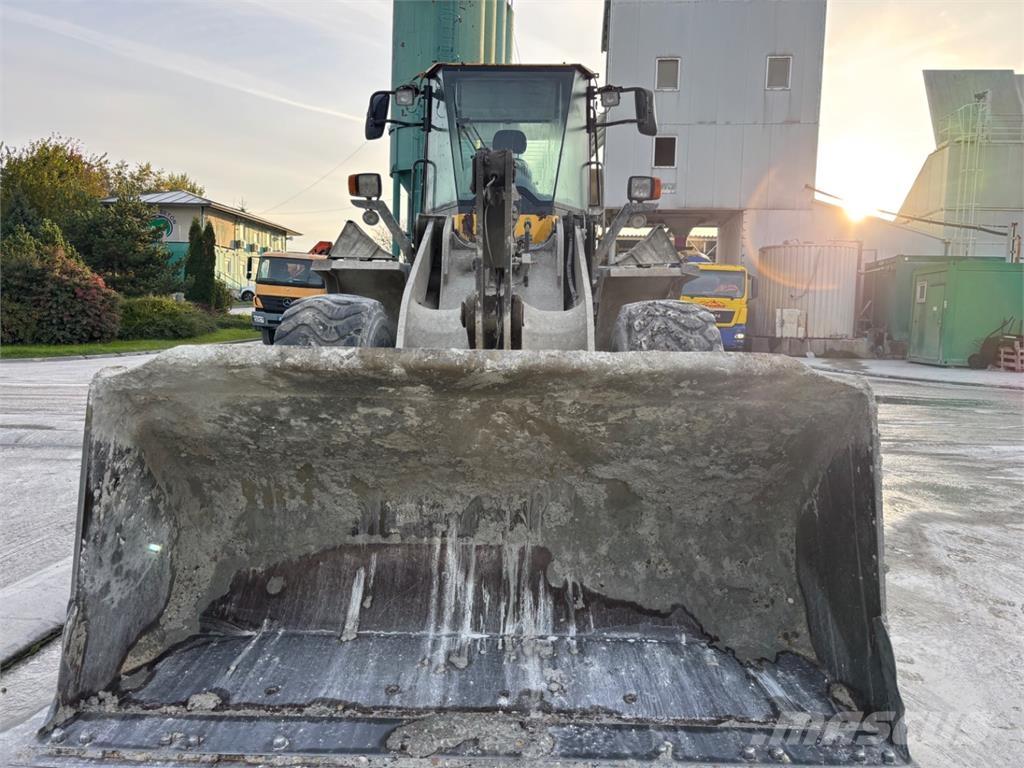 Komatsu WA 200-6 Stavebnictví - ostatní