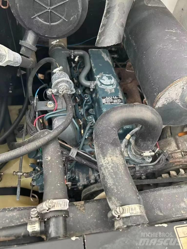 Bobcat S 16 Smykem řízené nakladače
