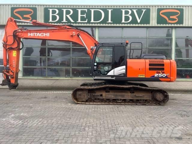 Hitachi ZX 250 LC-6 Pásová rýpadla