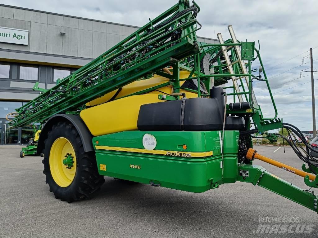John Deere R 962 i Tažené postřikovače