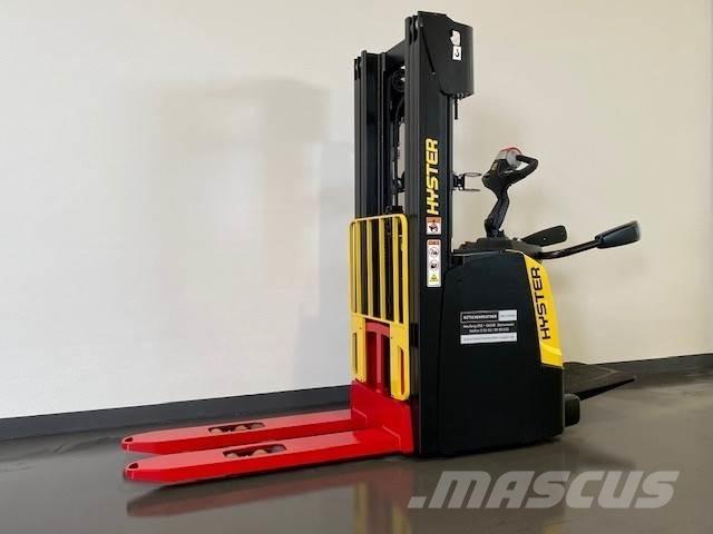 Hyster S1.2S Ručně vedené vysokozdvižné vozíky