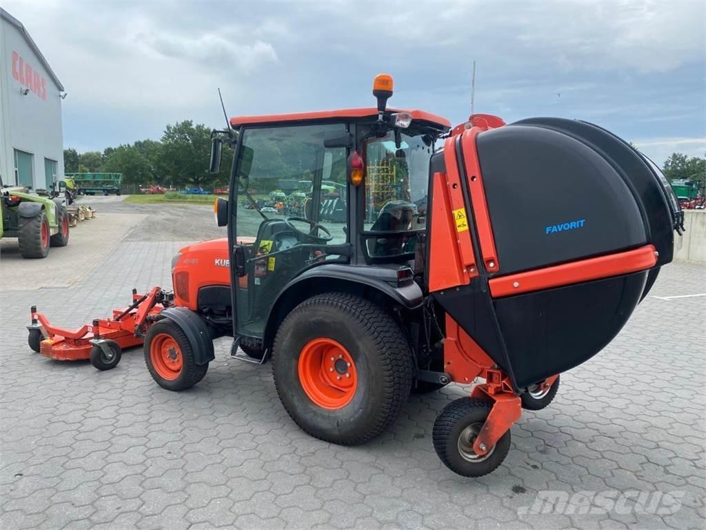 Kubota ST 401-C Kompaktní traktory