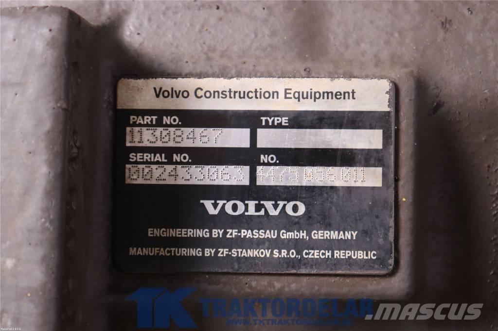 Volvo L 45 G bakvagn Nápravy