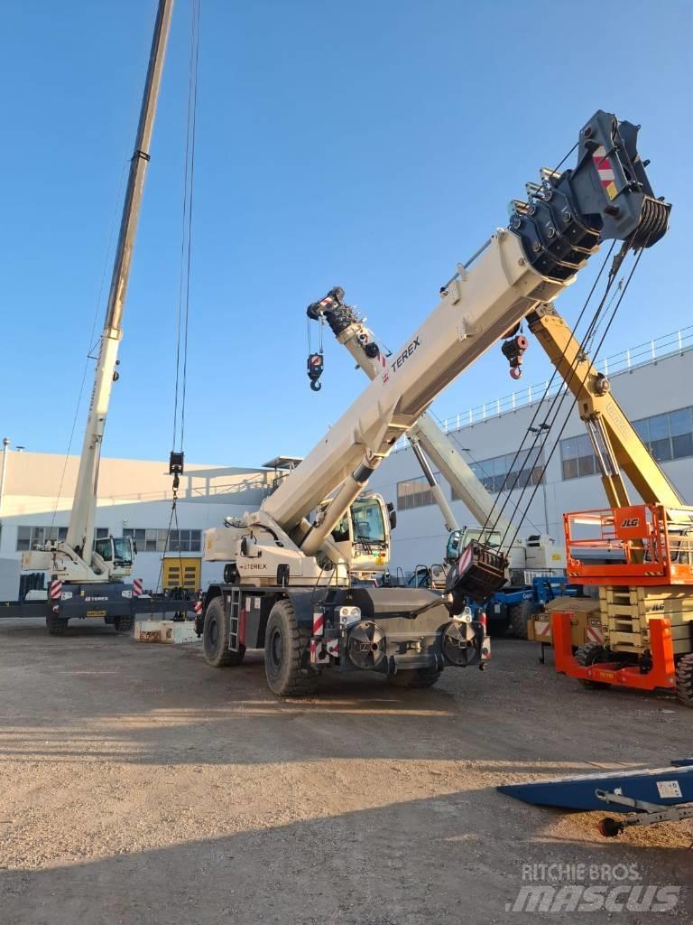 Terex RT1080L Jeřáby pro těžký terén