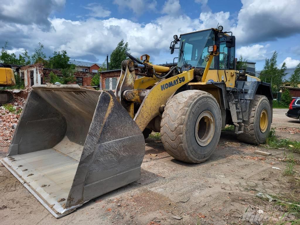 Komatsu WA 470-6 Kolové nakladače
