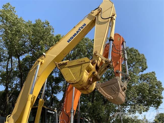 Komatsu PC 450-8 Pásová rýpadla