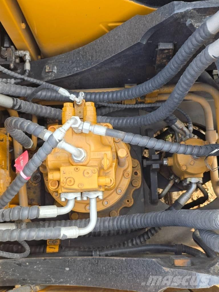 Sany SY215C Pásová rýpadla