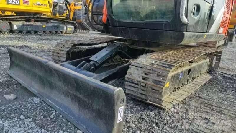 Hitachi ZX 60 Pásová rýpadla