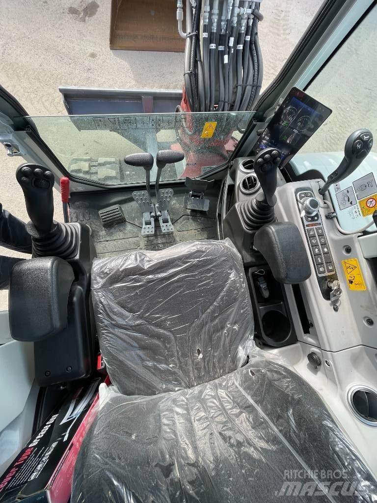 Takeuchi TB 350 R Mini rýpadla < 7t