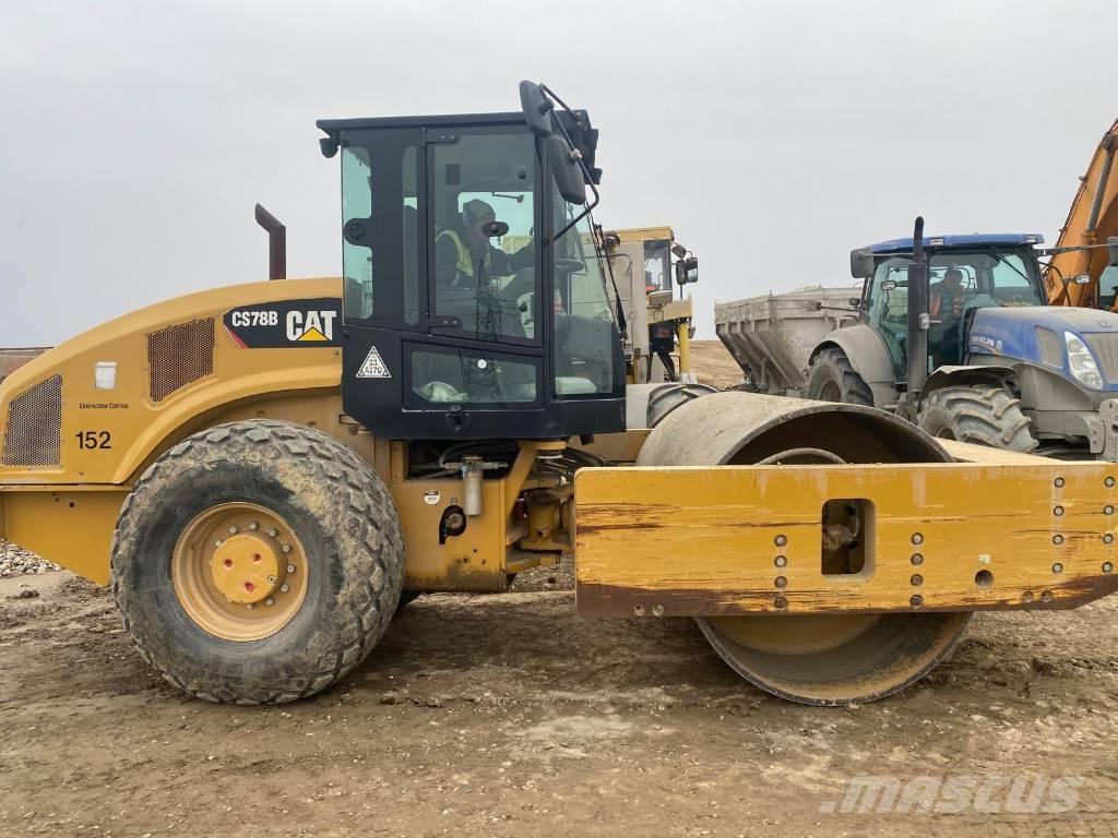 CAT CS 78 B Tahačové válce