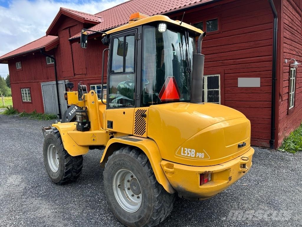 Volvo L 35 B Kolové nakladače