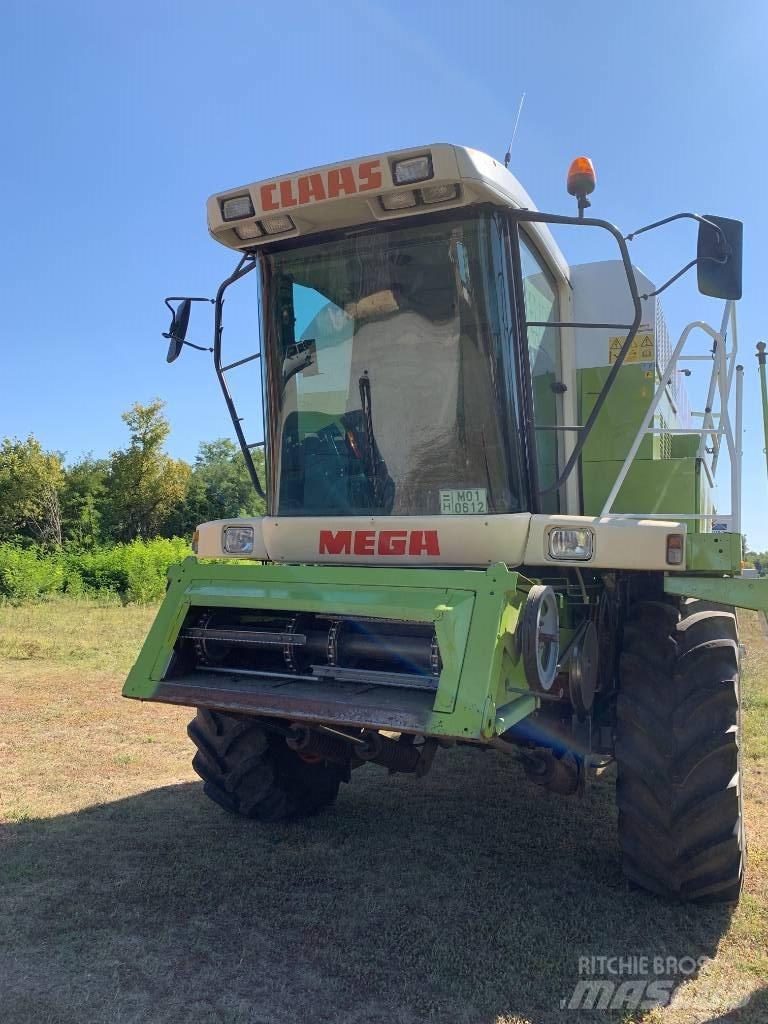 Claas mega II 208 Sklízecí mlátičky