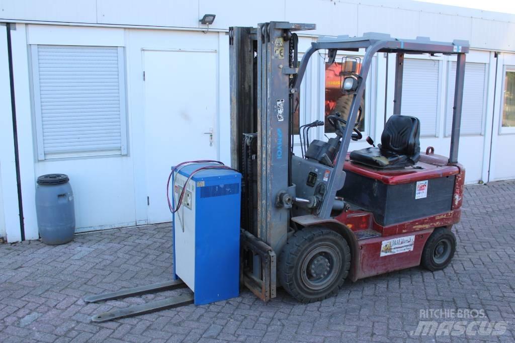 Hangcha CPD 25 Akumulátorové vozíky