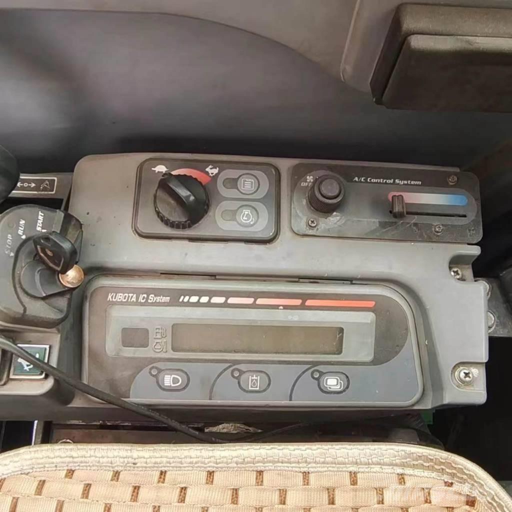 Kubota KX 183 Pásová rýpadla