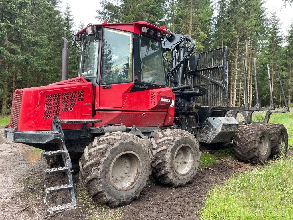 Komatsu 840TX Vyvážecí traktory