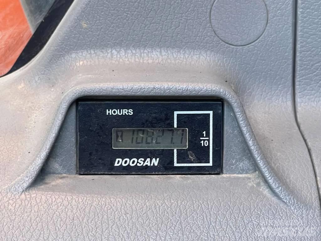 Doosan DX170W-5 Kolová rýpadla