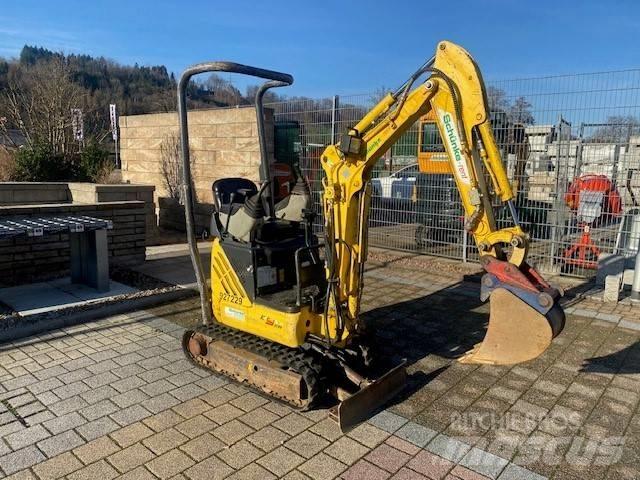 New Holland E 09 SR Mini rýpadla < 7t
