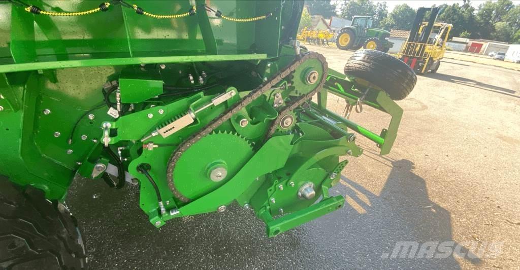 John Deere V461M Lis na válcové balíky