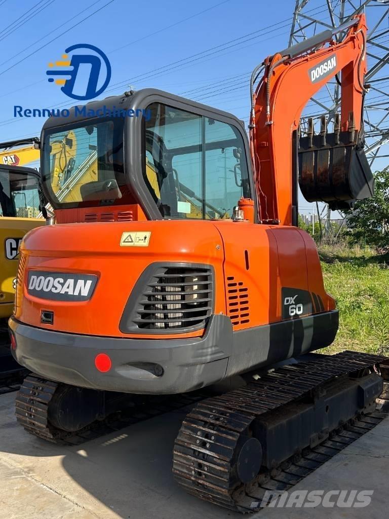 Doosan DX 60 Pásová rýpadla