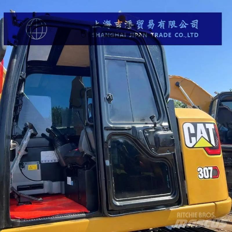 CAT 307 Mini rýpadla < 7t
