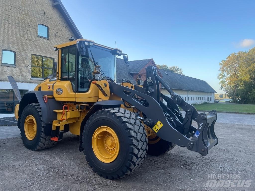 Volvo L 90 H Kolové nakladače