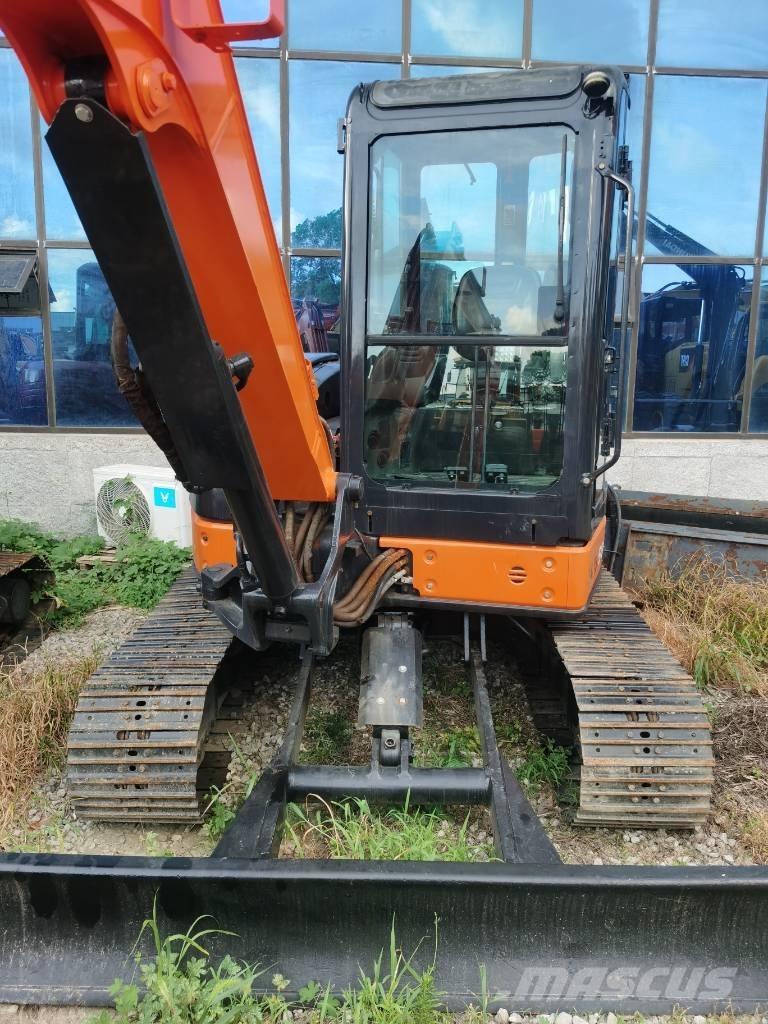 Hitachi ZX 50 U Mini rýpadla < 7t