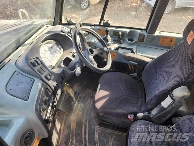 Terex TA 300 Kloubové dempry