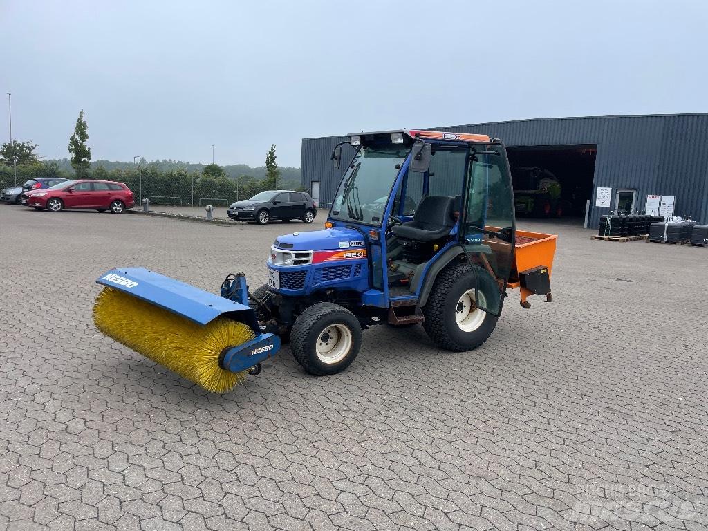 Iseki TM 3240 HYDRO Traktory