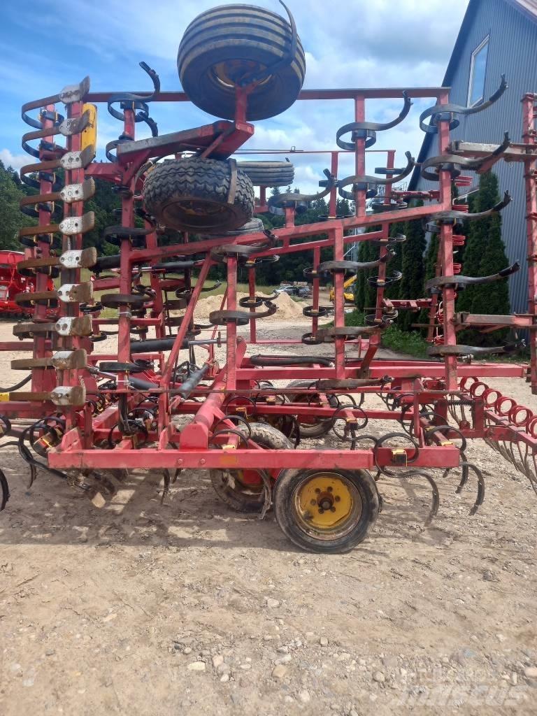 Väderstad NZ 600 Kultivátory