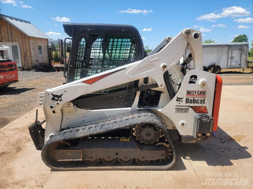 Bobcat T595 Smykem řízené nakladače