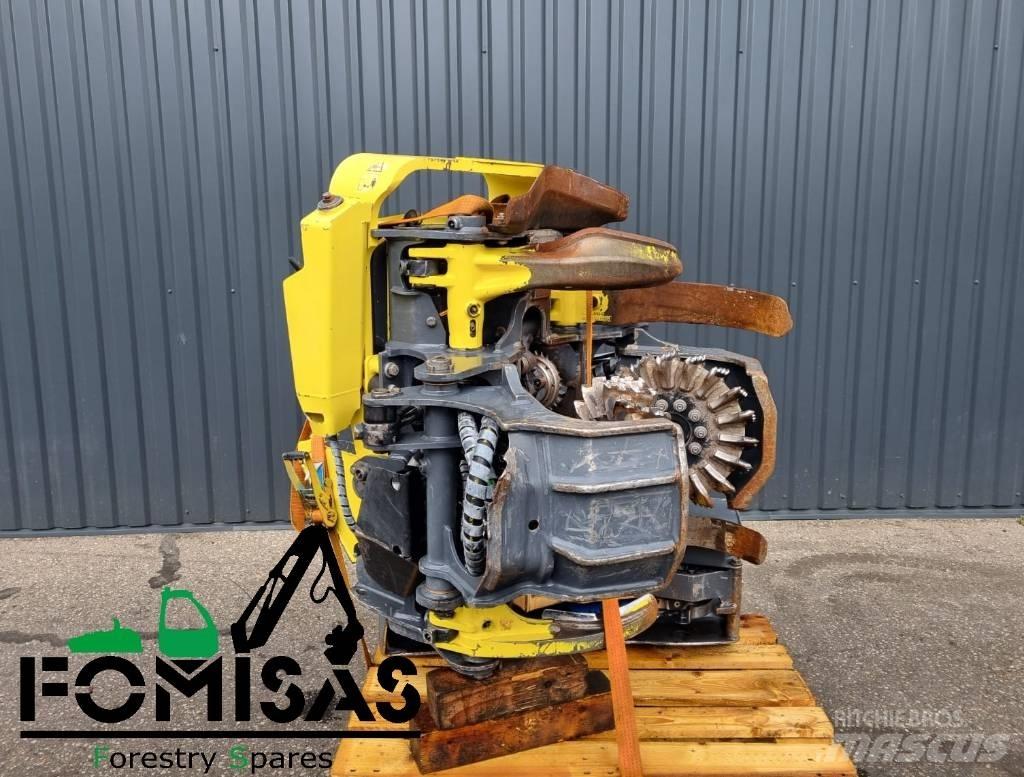 John Deere H424 Těžební hlavy