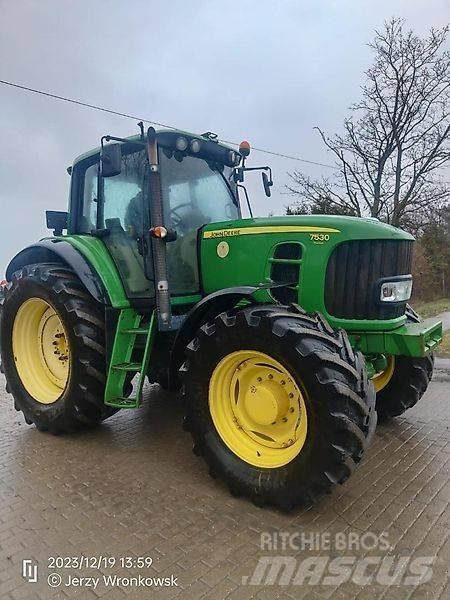 John Deere 7530 Traktory