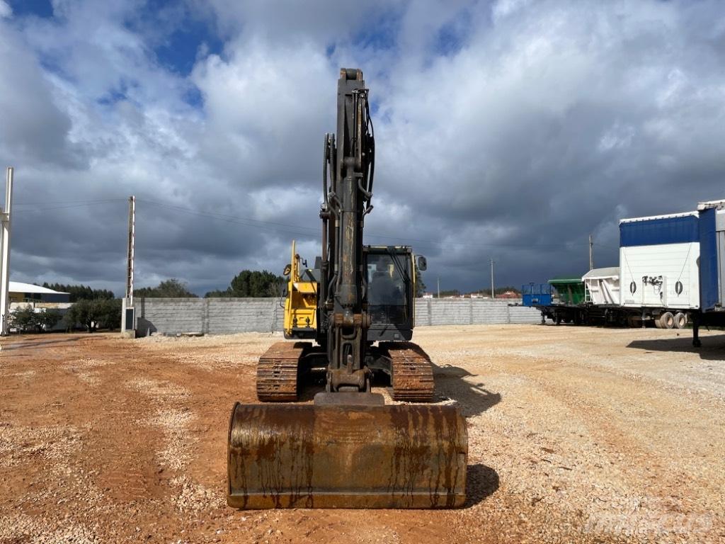 Volvo EC 220 E Pásová rýpadla